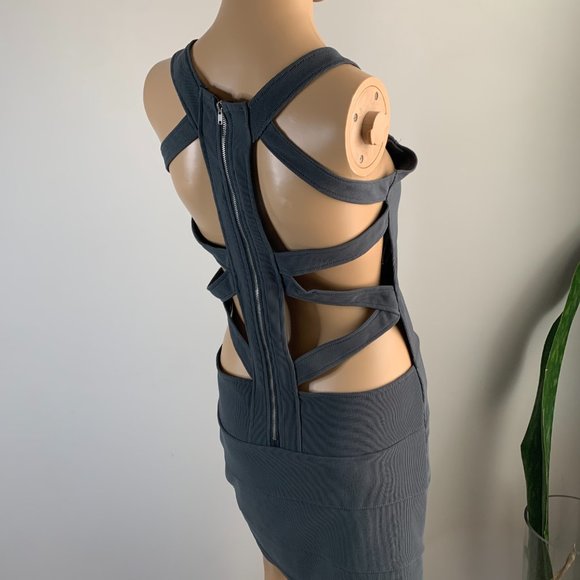 Decibel Dress Back Out Design Size Large. - Picture 4 of 7